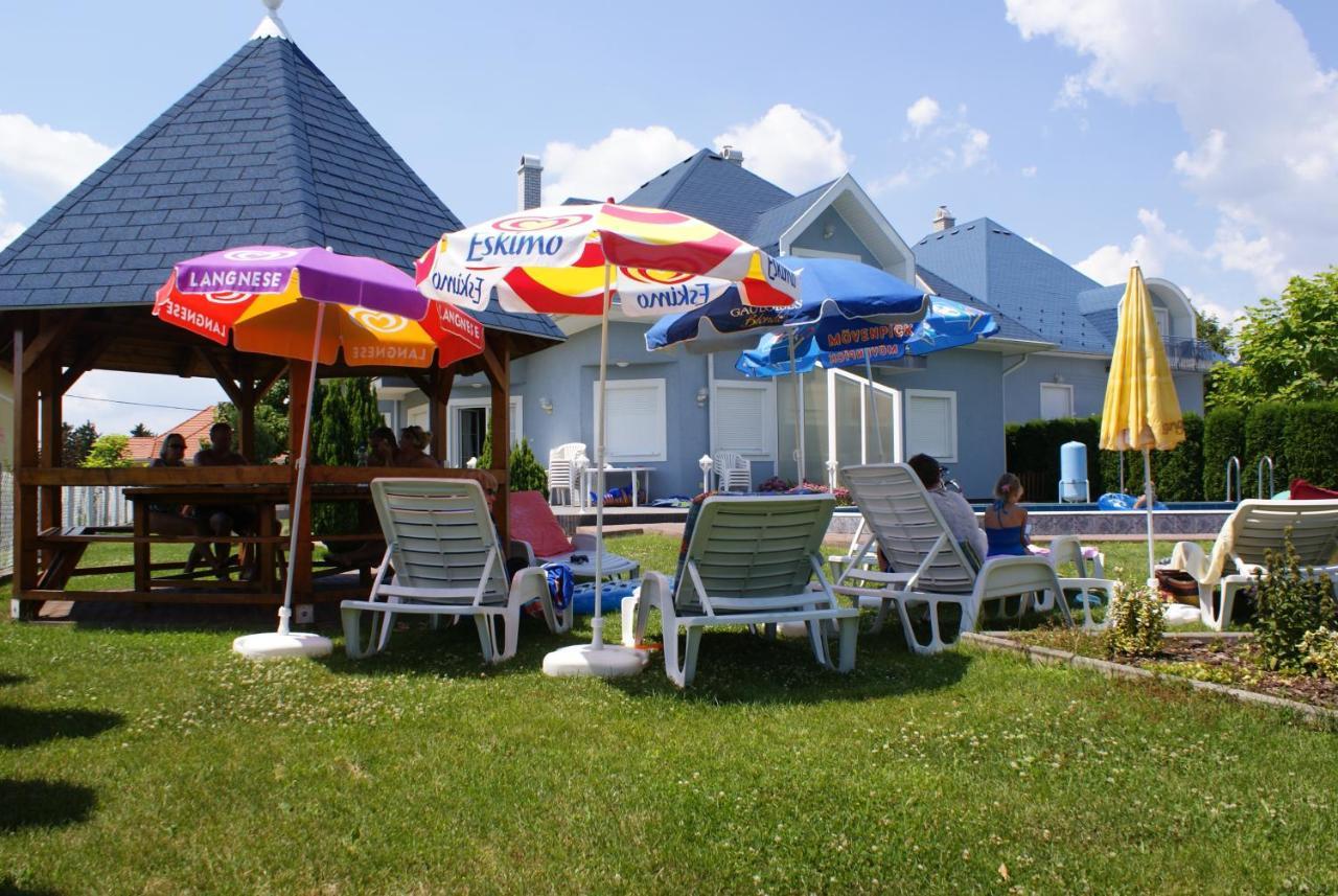 Kék Vendégház Family Resort Gyenesdiás Esterno foto