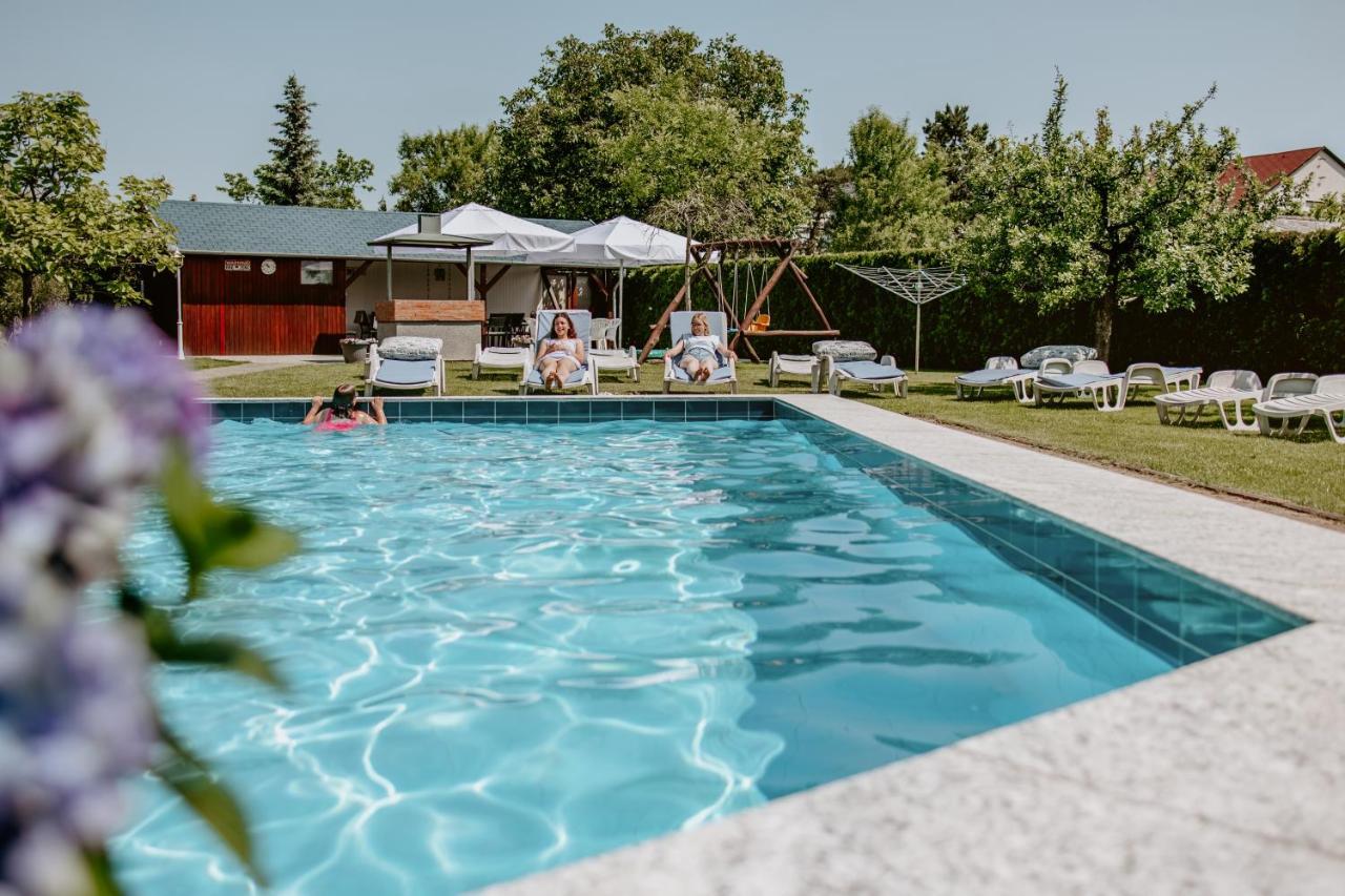 Kék Vendégház Family Resort Gyenesdiás Esterno foto